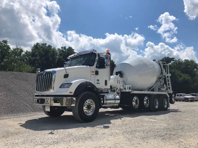 2026 International HX620 Concrete Mixer - Continental Thoroughbred Body - photo 1